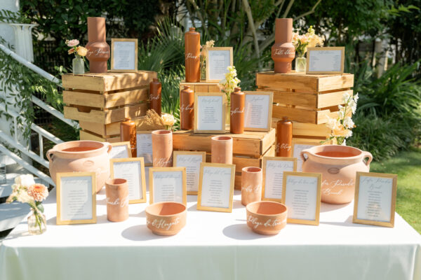 Photo-vases terre cuite pour les événements et mariages par Loc'N Chic dans les Landes et le Pays basque
